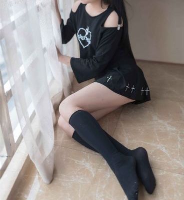 昼颜电视剧在线剧情