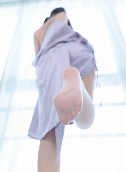 宝石之国第一季免费播放