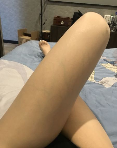 宝贝把腿开大让我添添视频