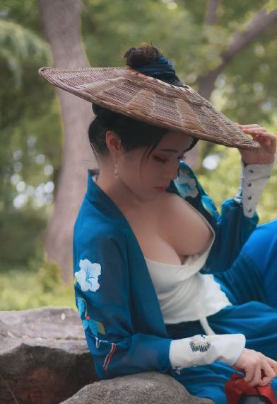 女机械人在线